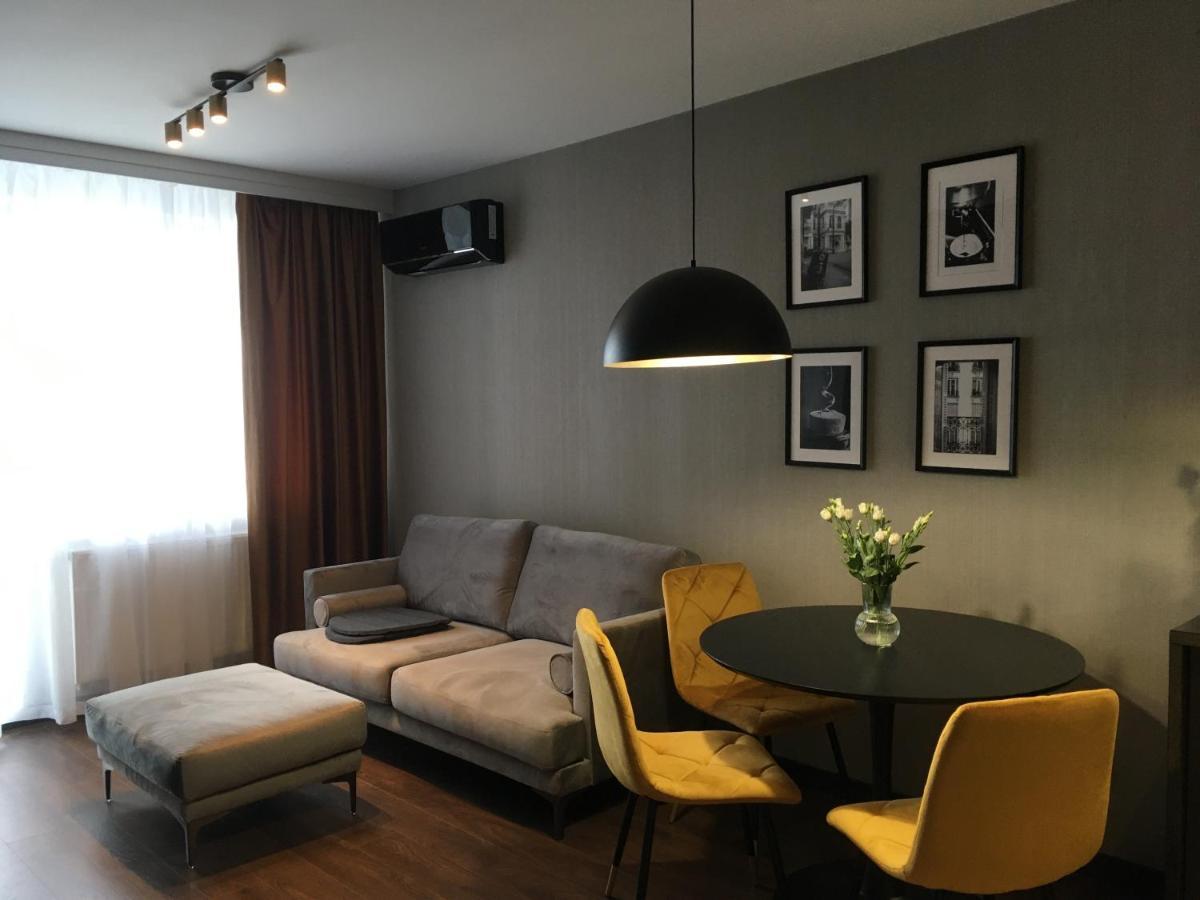 Noche Apartamenty Premium Biala Podlaska Ngoại thất bức ảnh