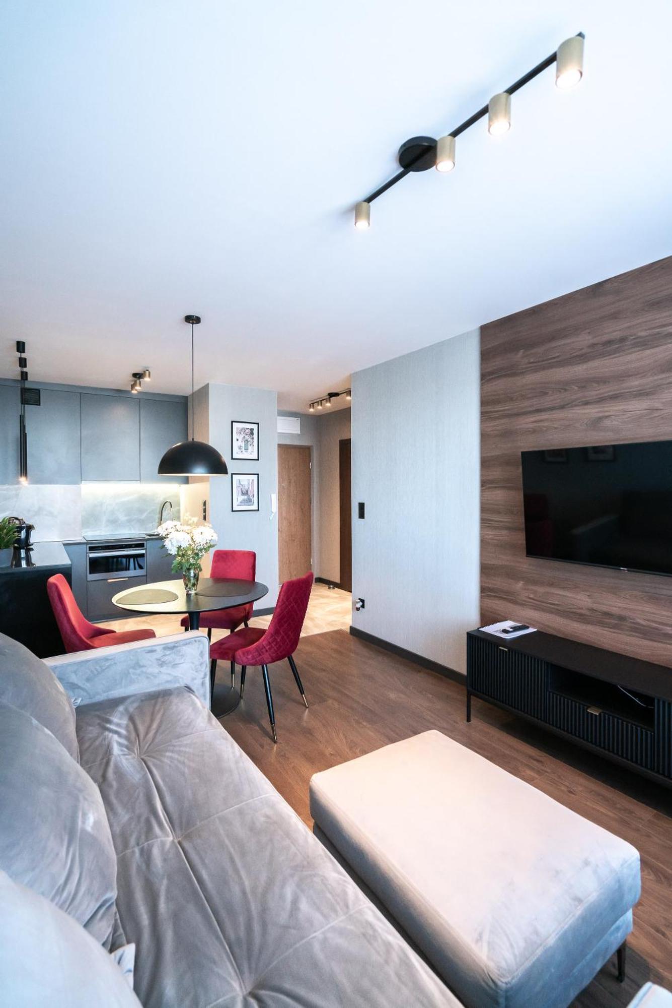 Noche Apartamenty Premium Biala Podlaska Ngoại thất bức ảnh