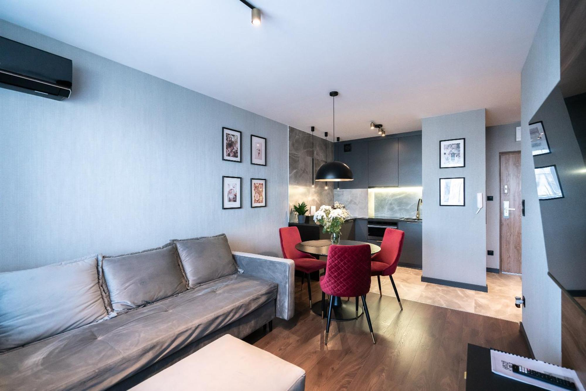Noche Apartamenty Premium Biala Podlaska Ngoại thất bức ảnh