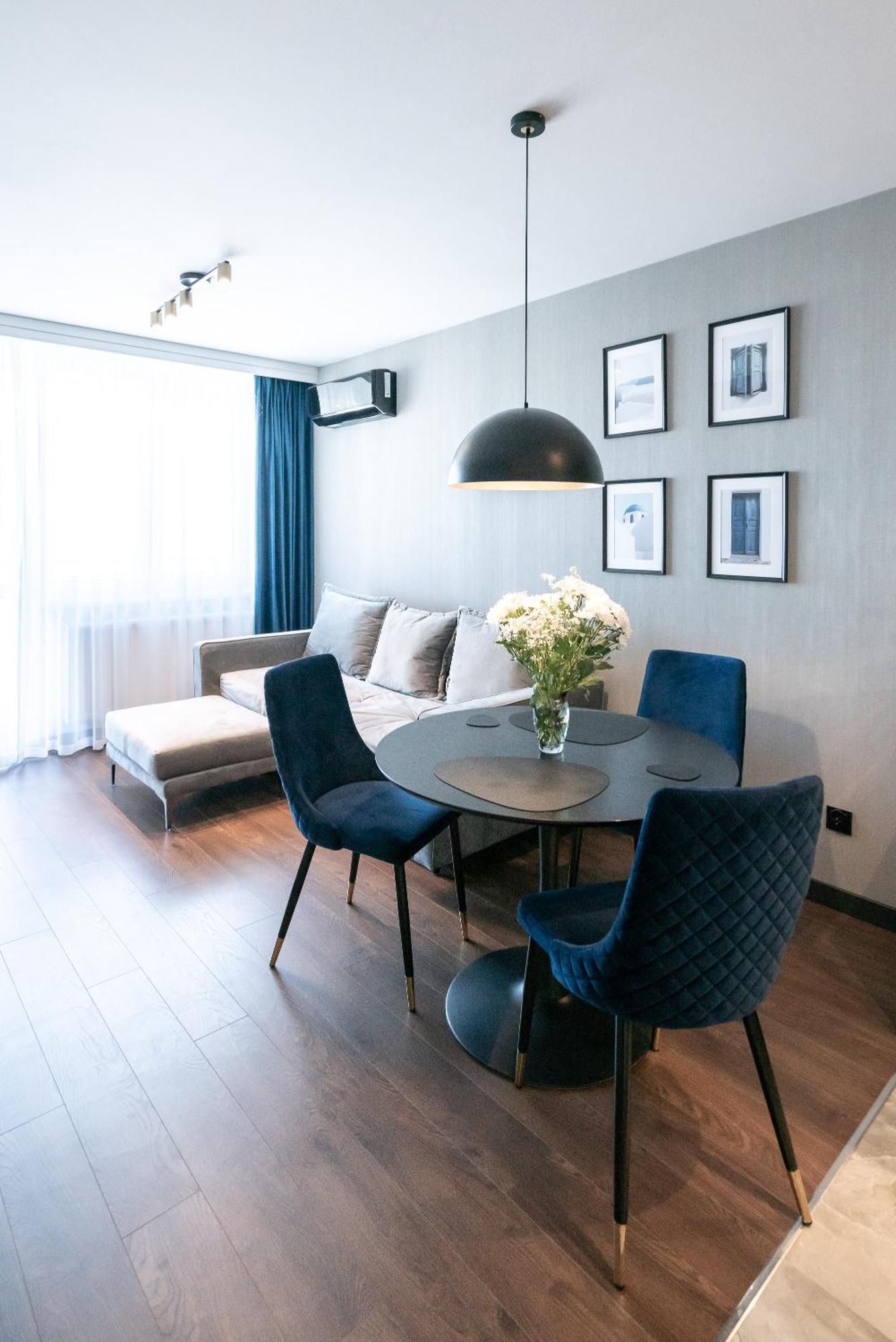 Noche Apartamenty Premium Biala Podlaska Ngoại thất bức ảnh