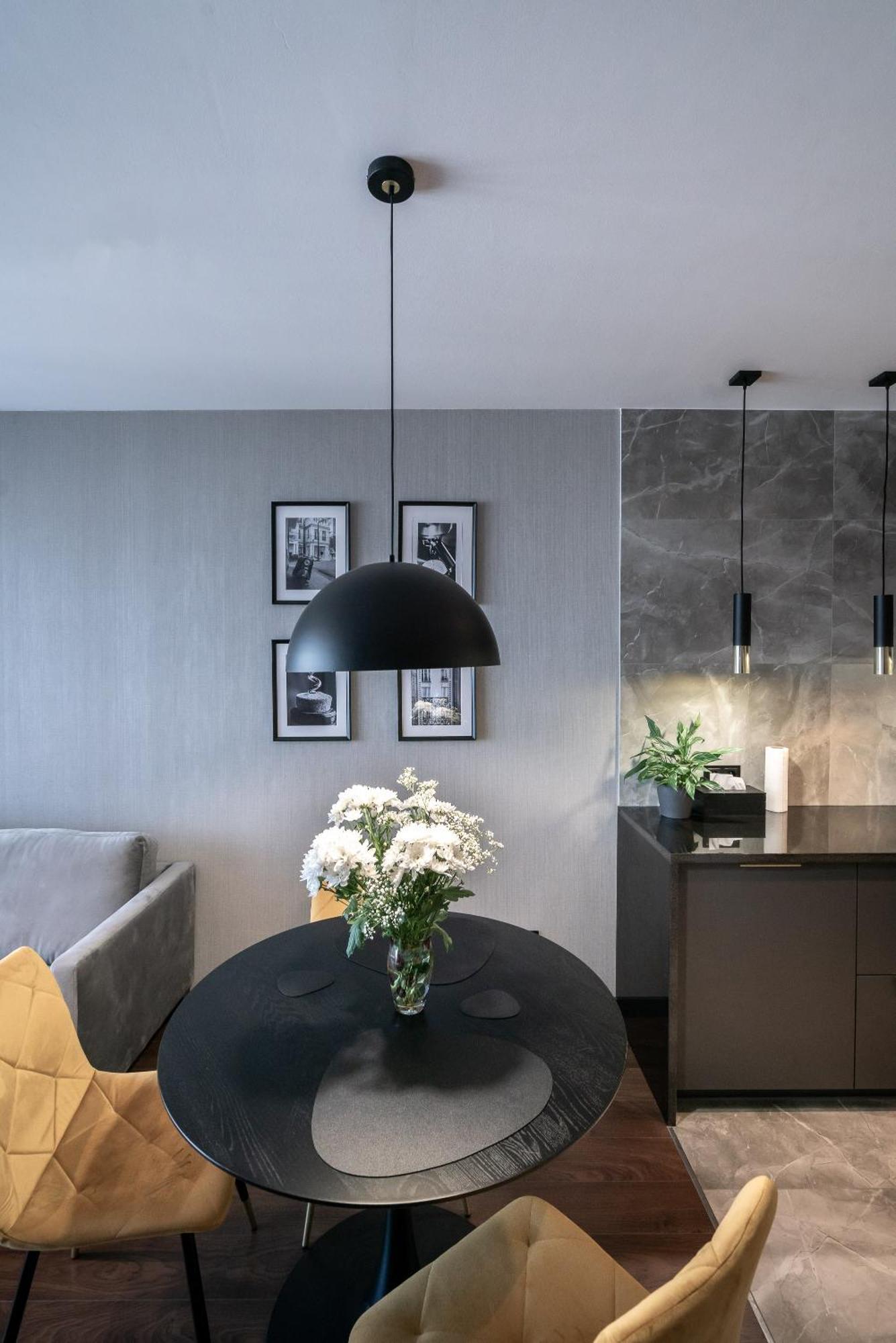 Noche Apartamenty Premium Biala Podlaska Ngoại thất bức ảnh