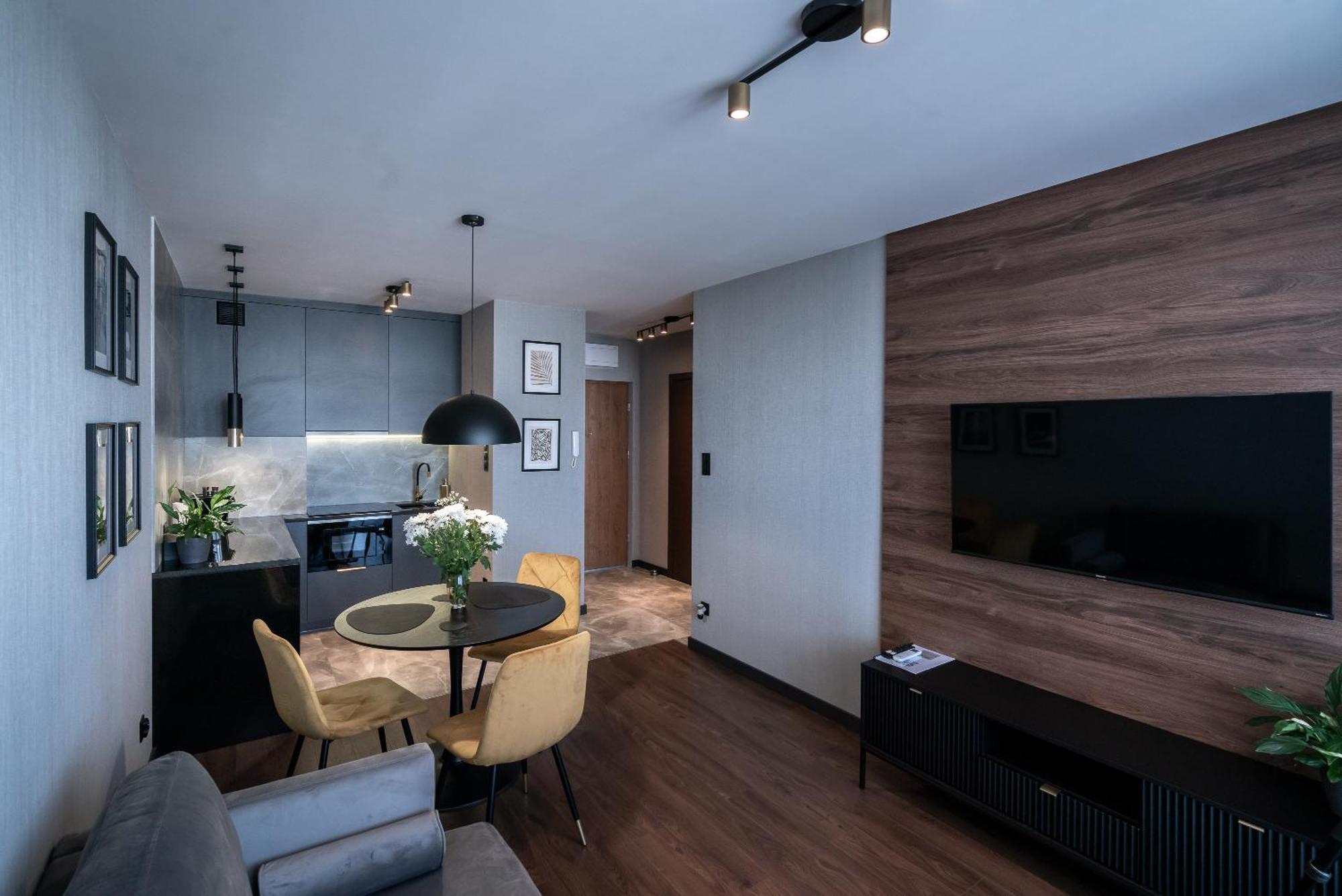 Noche Apartamenty Premium Biala Podlaska Ngoại thất bức ảnh